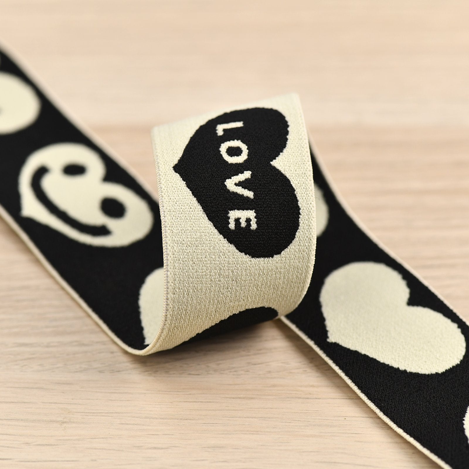 1.5 inch (40 mm) Wide Green/Cream Color and Black Smile Elastic Band- 1 Yard